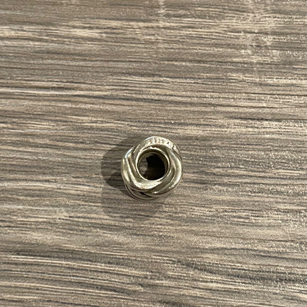 Authentic Pandora “Forget Me Knot” Charm - Picture 2 of 2